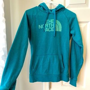 The North Face Women’s Small Half Dome Hoodie